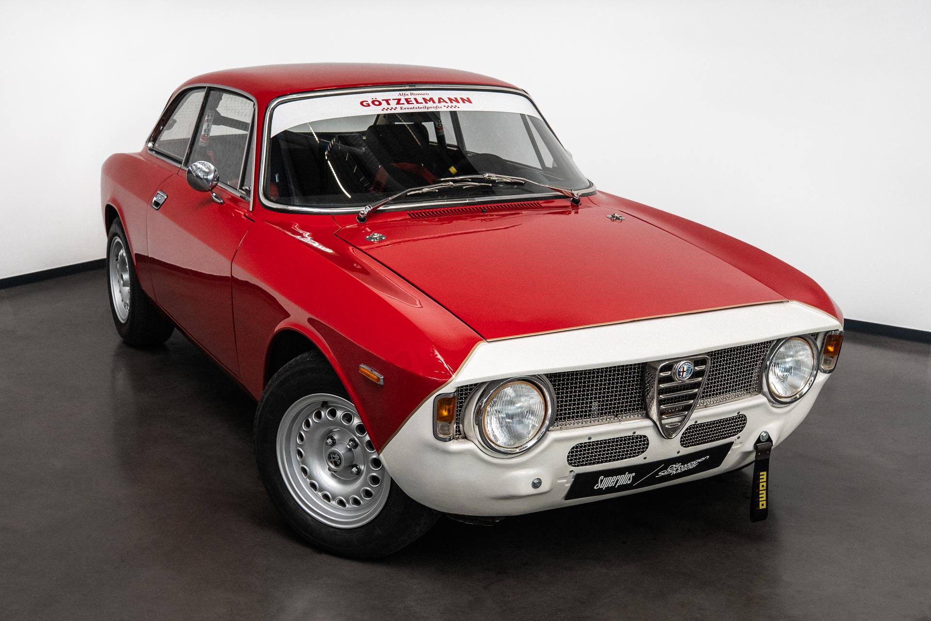 Alfa Romeo GT 1300 Junior
