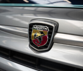 Abarth 695 c Ricale Cabrio Abarth Logo Front